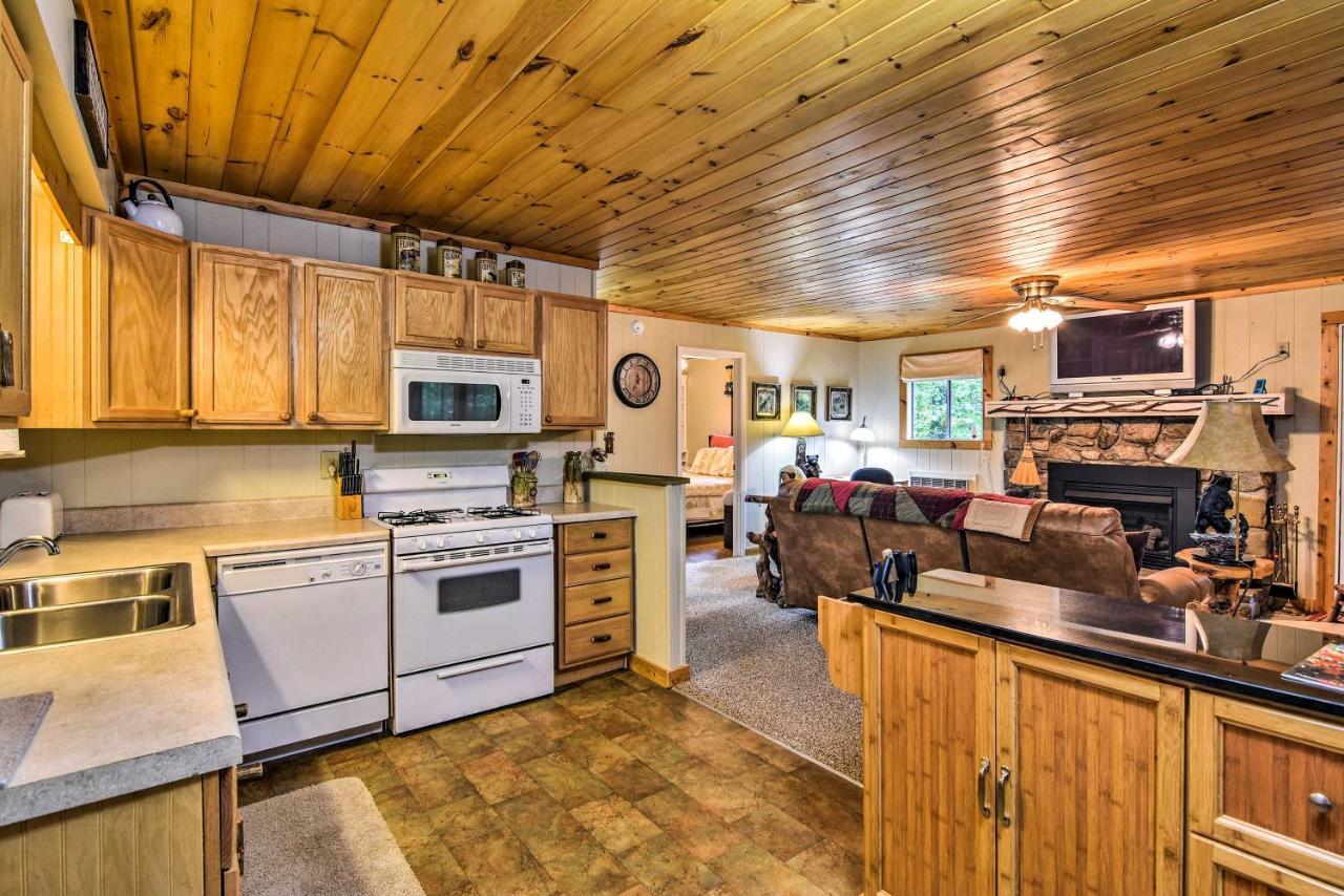 Robbinsville Cabin With Deck 3 Mi To Fontana Lake! ภายนอก รูปภาพ